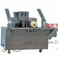 供應(yīng)綠豆餅夾心淋漿油炸一體生產(chǎn)線