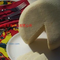 供應綿羊干酪（PECORINO）