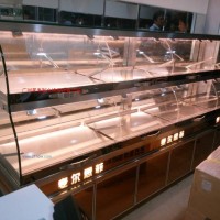 供應面包帶logo邊島柜