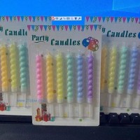 供應各種生日蠟燭