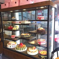 供應(yīng)蛋糕模型柜樣品柜