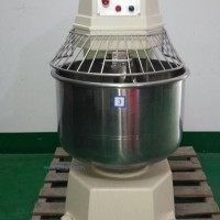 供應9#ORAG.德霸80KG和面機（九成新）