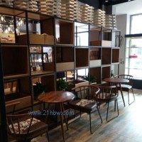 供應(yīng)餅店、蛋糕展柜，裝飾桌椅-HM08