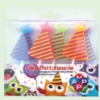 供應生日用品：卡通蠟燭圣誕樹