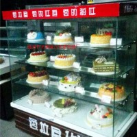 轉(zhuǎn)讓四層蛋糕展示柜