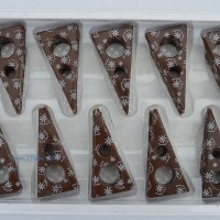 供應(yīng)巧克力裝飾件：黑鏤空三角
