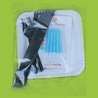 供應(yīng)生日用品：刀叉勺盤蠟燭套餐組合20