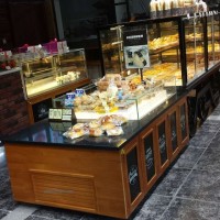供應(yīng)新款餅店面包柜