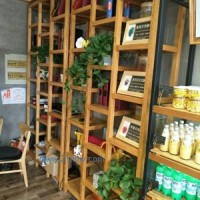 供應(yīng)餅店、蛋糕展柜，裝飾桌椅-HM07