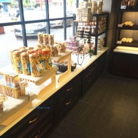 供應(yīng)各種干點(diǎn)柜 中島柜、出爐柜 邊柜、面包展柜 、蛋糕模型柜、冷柜。廠家直銷