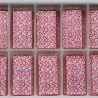 蛋糕巧克力裝飾 圍邊系列：WB-041紅心白長方（4×8）