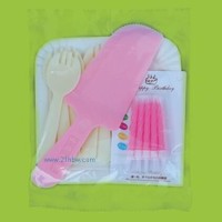 供應(yīng)生日用品：刀叉勺盤蠟燭套餐組合21
