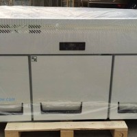 供應(yīng)冷藏操作臺(tái)