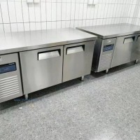 冷凍操作臺(tái)