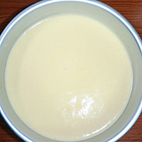 烤箱做蛋糕（戚風蛋糕的做法）的做法圖解9