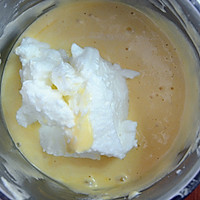 烤箱做蛋糕（戚風蛋糕的做法）的做法圖解7