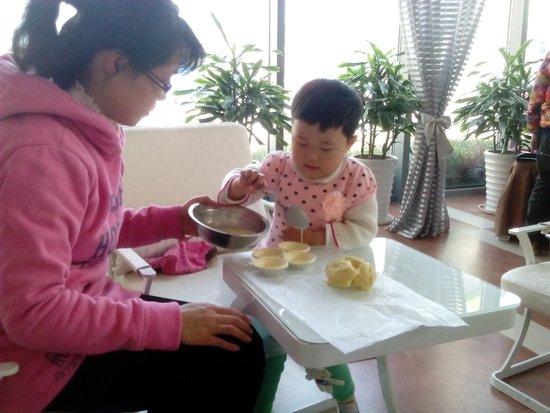 上谷郡烘焙總動員 唱響“奶油甜心狂想曲”