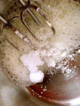 夢(mèng)幻世界裱花蛋糕的做法 裱花蛋糕需要什么材料與技巧